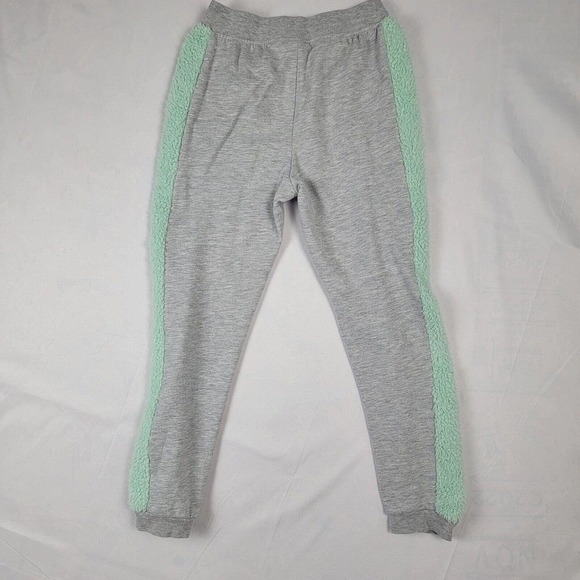 Star Wars Baby Yoda Grogu Fluffy Leg Sweatpants Lounge Pants Green Large - Picture 4 of 5
